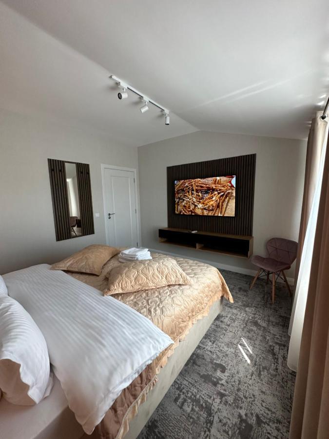 Complex Rediu 54 Luxury Apartaments Iasi Exterior foto