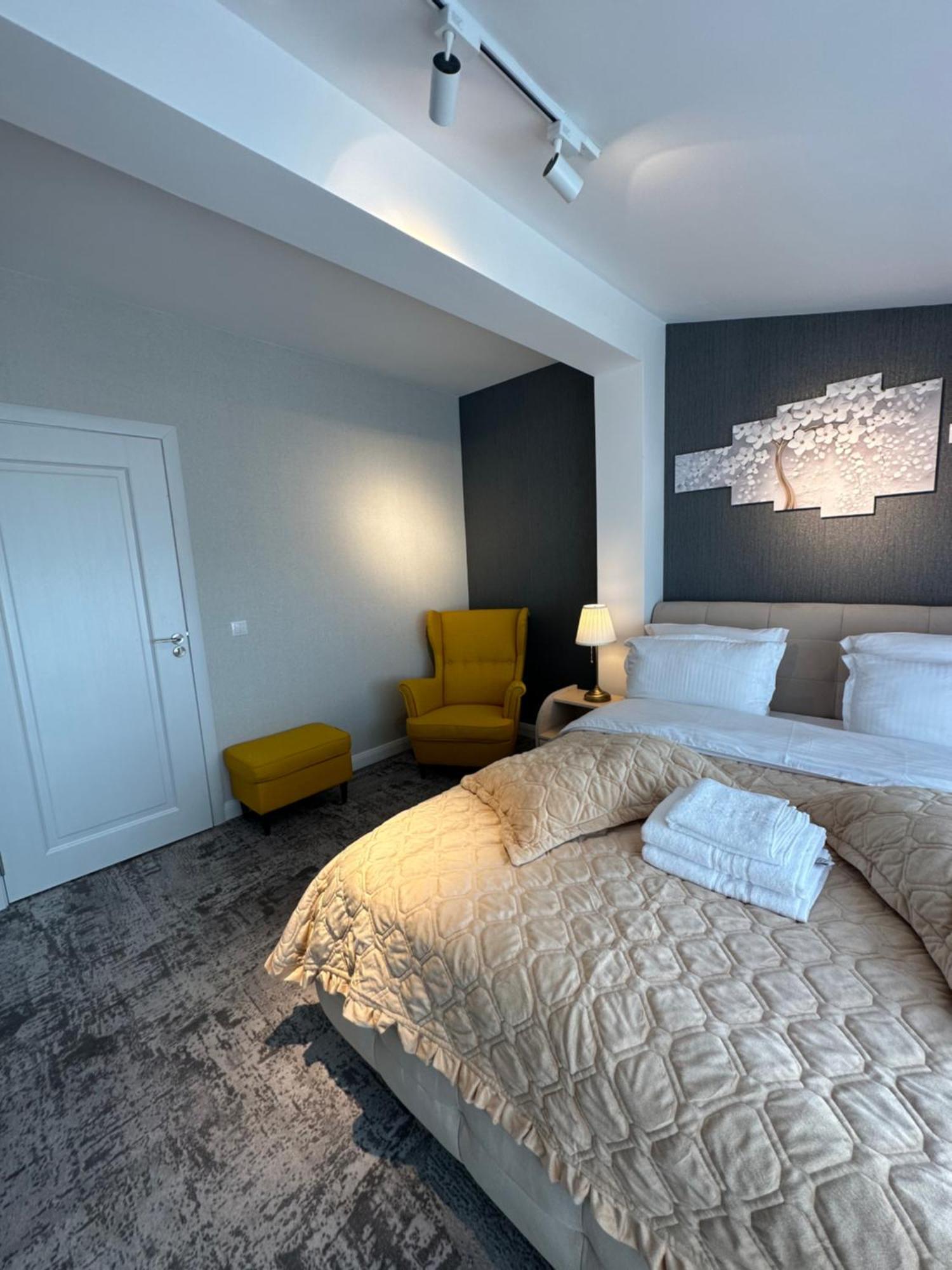 Complex Rediu 54 Luxury Apartaments Iasi Exterior foto